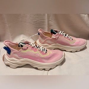 WOMEN'S KINETIC™ BREAKTHRU DAY LACE SNEAKER | Pink, White, Neon | Size 8